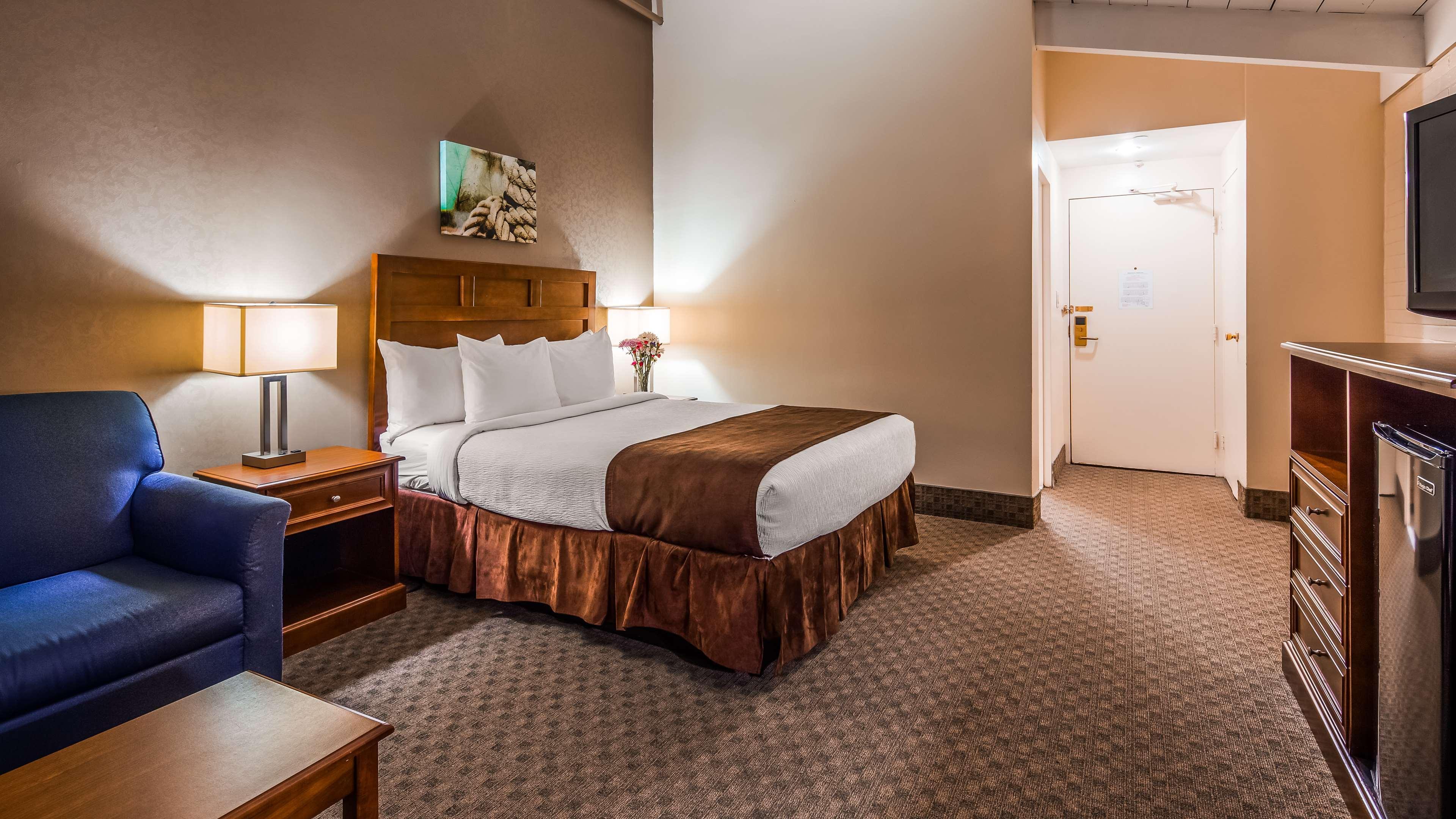 Best Western Adams Inn Quincy-Boston Экстерьер фото